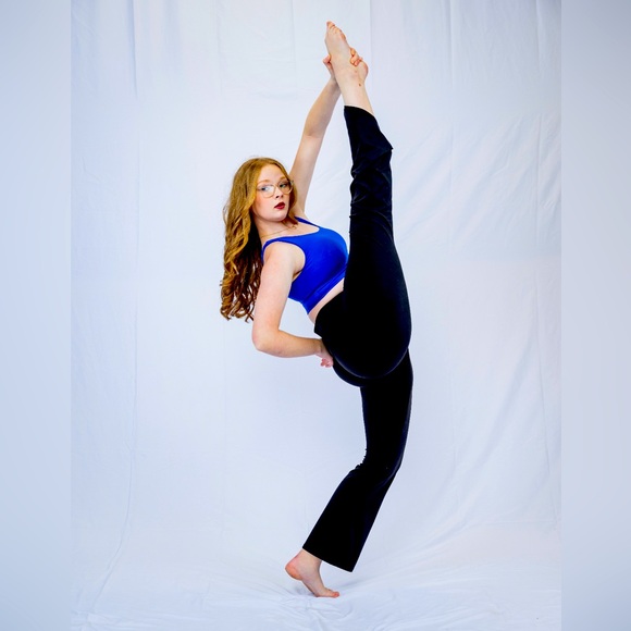 Meet your Posher, Faith - Picture 1 of 1